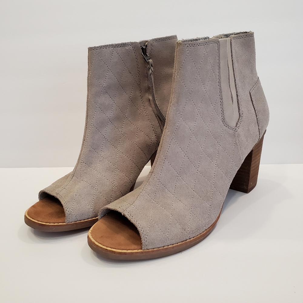 TOMS Suede Quilted Peep Toe Ankle Bootie Shoes
